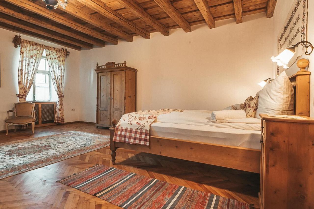 Pensiunea Zidul Cetatii Sighişoara Buitenkant foto